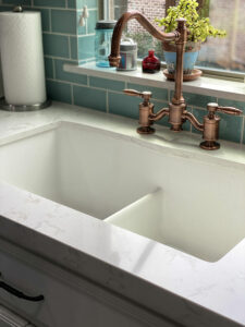 Wash basin tiles | Color Interiors