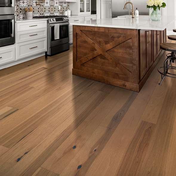 Kitchen hardwood flooring | Color Interiors