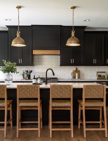 Shiloh Cabinetry - elegance in Wood (1)
